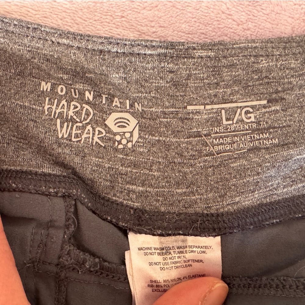 Mountain Hardwear Gray Activewear tight joggers